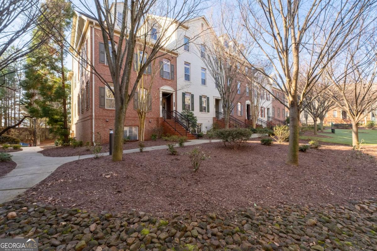 865 Perennial DR 105