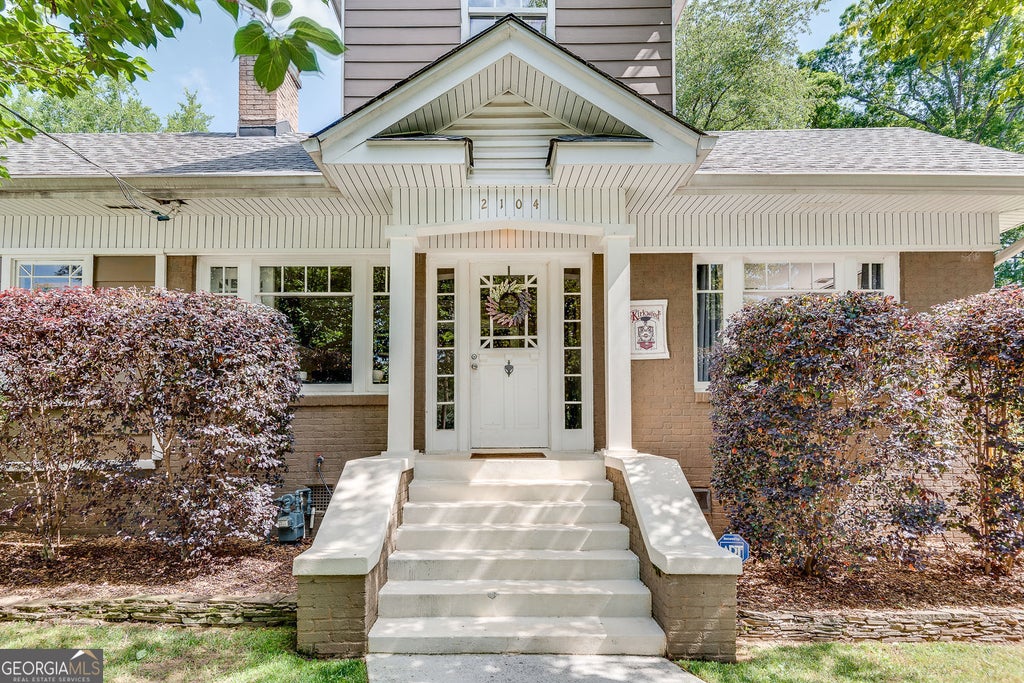 Photo of 2104 Delano Drive NE, Atlanta, GA 30317 (MLS # 10839401)