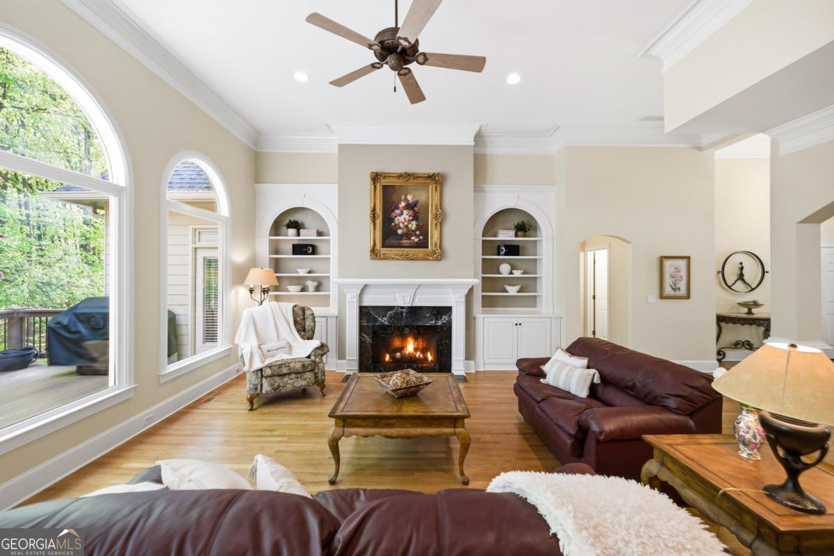 1215 River Laurel DR