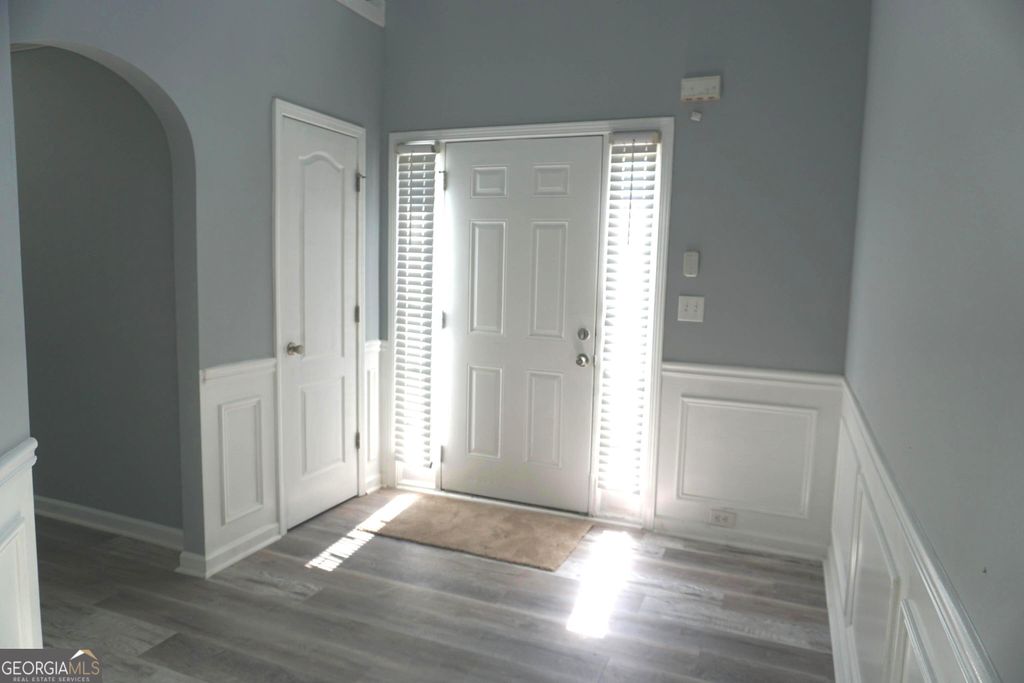 Photo of 6472 W Meyer Court, Morrow, GA 30260 (MLS # 10792355)
