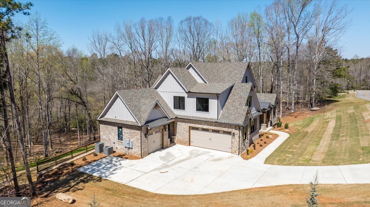 100 Forest PL