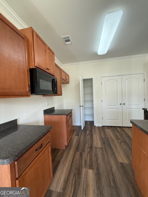 Highland Point At Oakmont - Residential