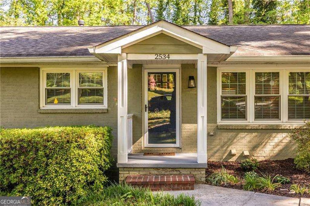 Photo of 2534 Wilson Woods Drive, Decatur, GA 30033 (MLS # 10734303)