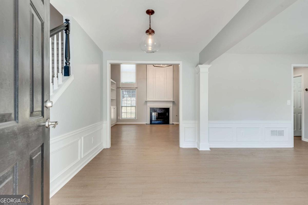 395 Waddington TRL
