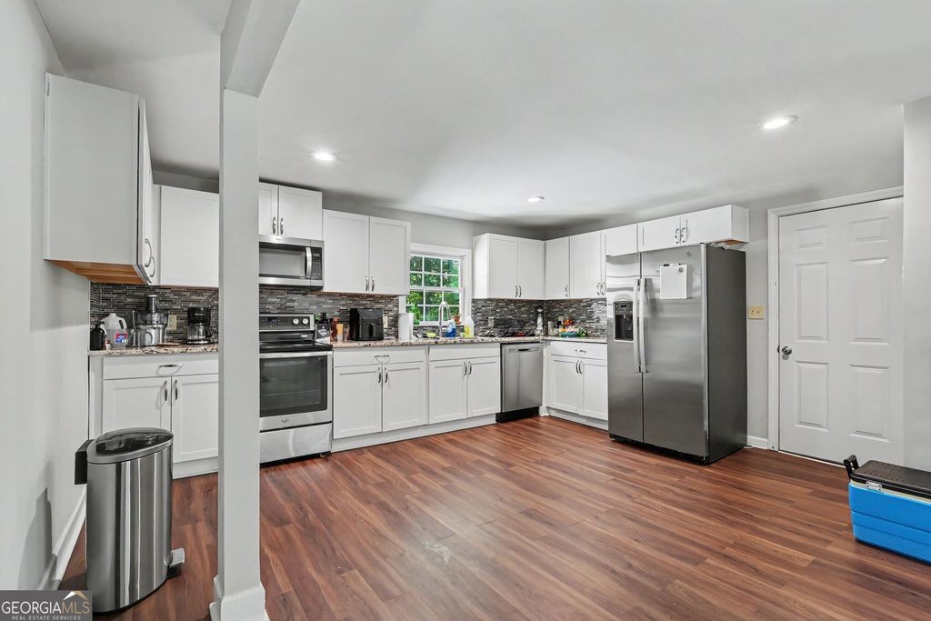 Photo of 111 Leathers Circle NW, Atlanta, GA 30314 (MLS # 10769122)