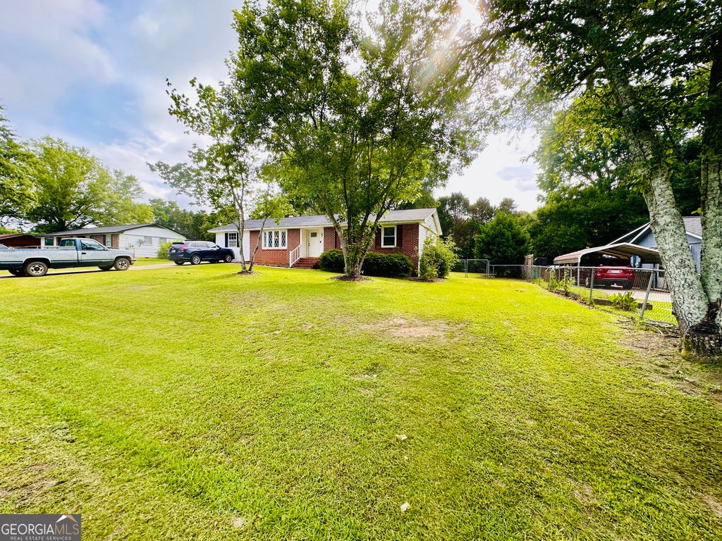 Photo of 213 Hilltop Drive, Perry, GA 31069 (MLS # 10775848)