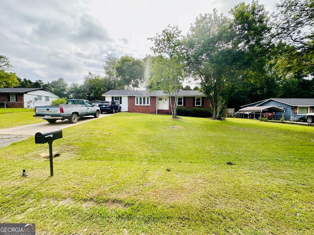 Photo of 213 Hilltop Drive, Perry, GA 31069 (MLS # 10775848)