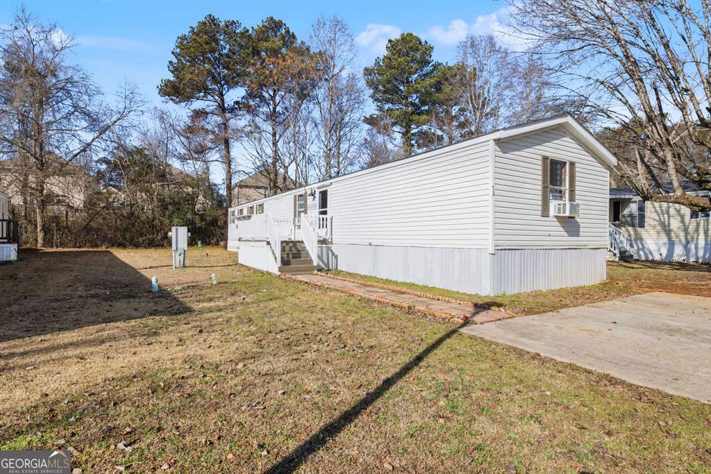 Photo of 73 Lillian Circle, Stockbridge, GA 30281 (MLS # 10802735)
