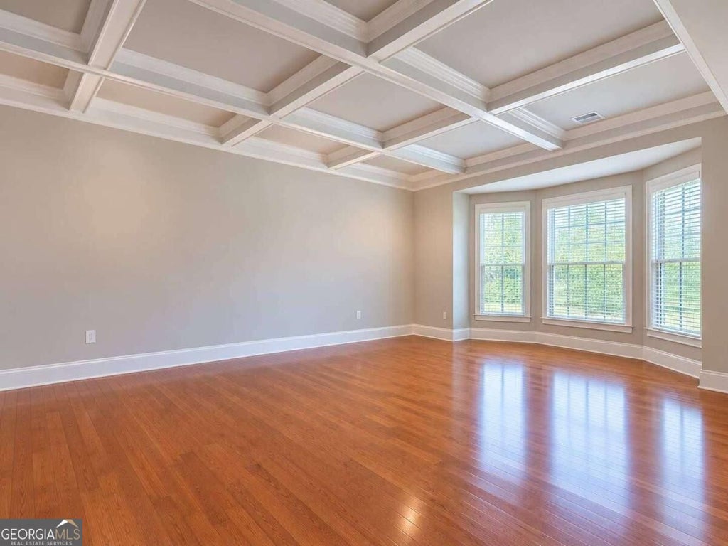 Photo of 5335 Chestnut Drive, Cumming, GA 30040 (MLS # 10879364)