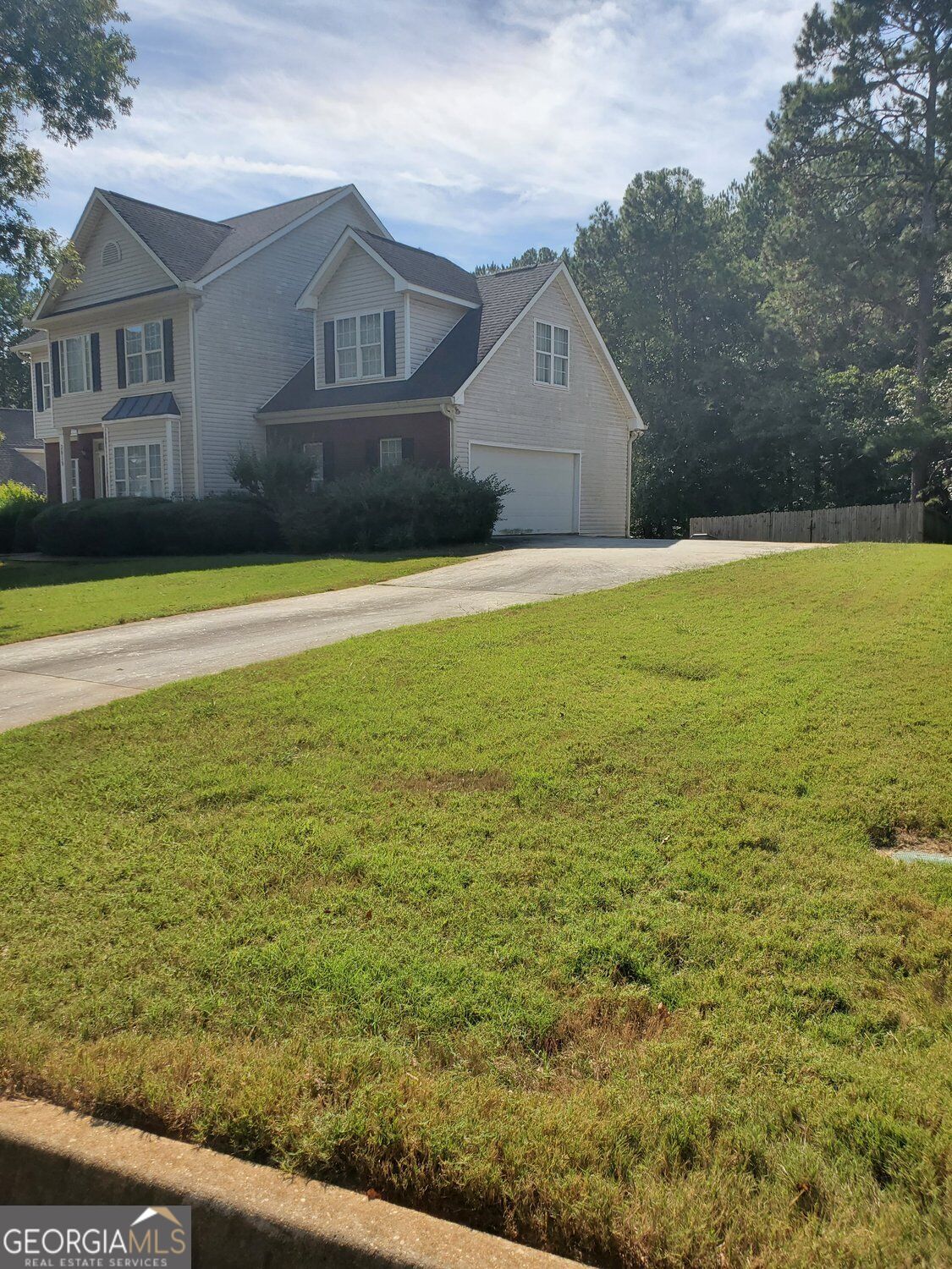 3819 Martingale DR SE