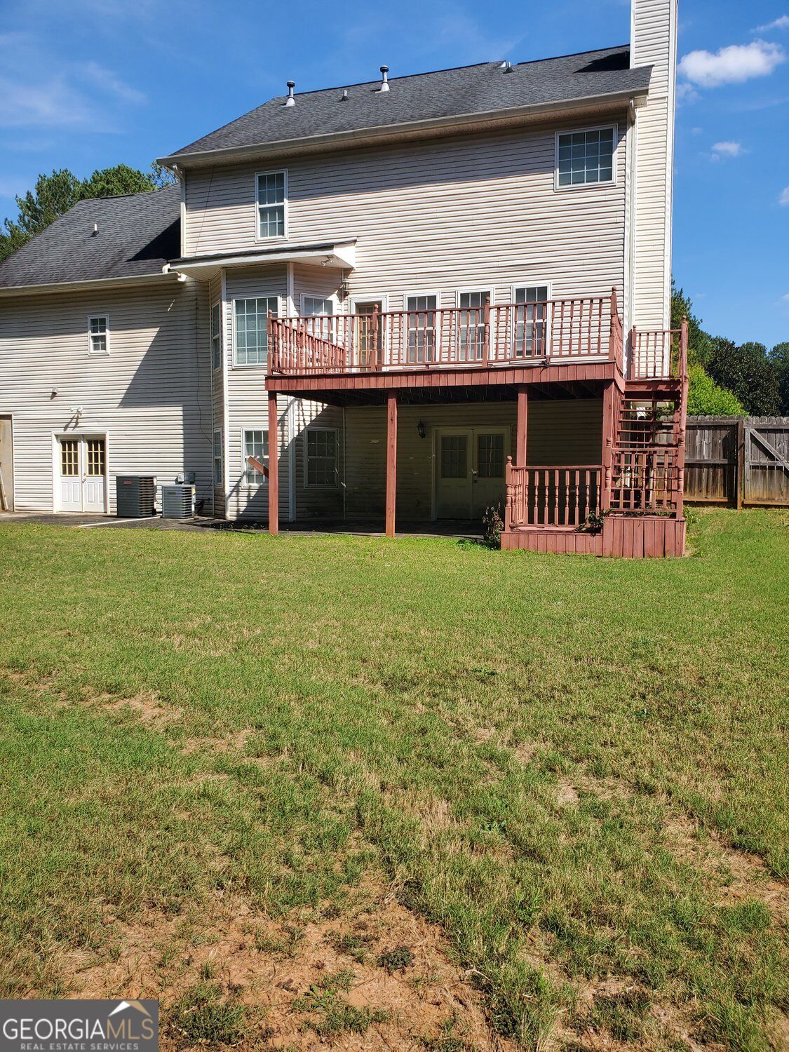 3819 Martingale DR SE