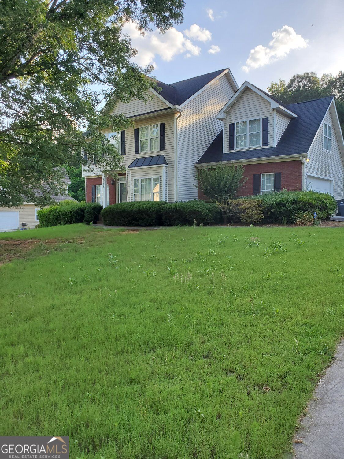 3819 Martingale DR SE
