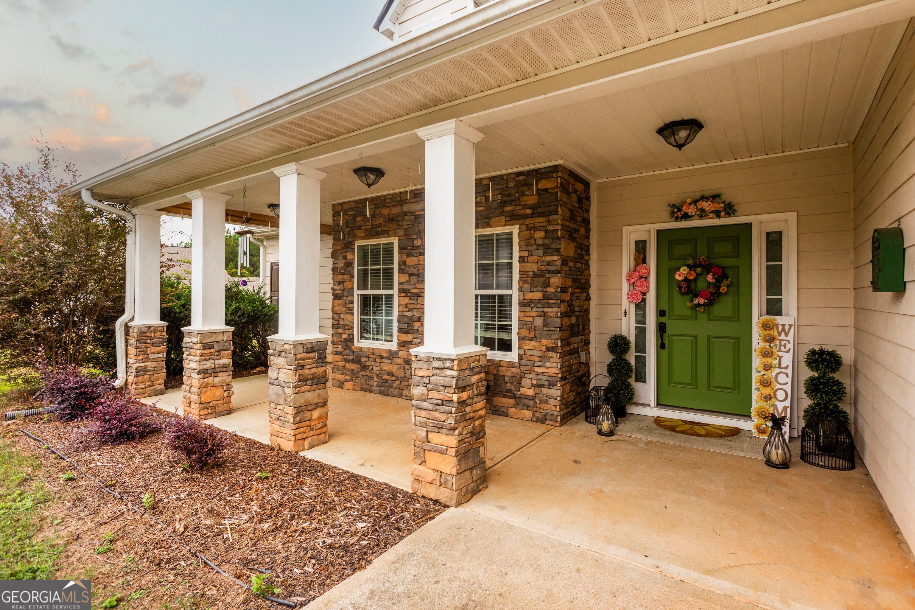 105 Scouts Ridge DR