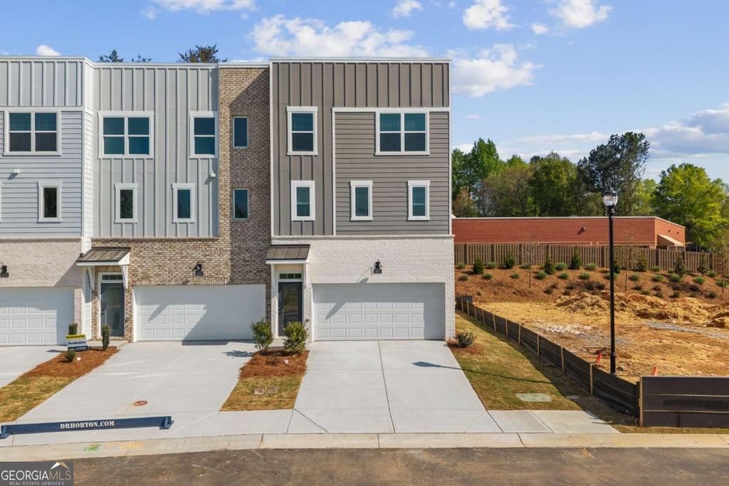 Photo of 3571 Overlook Rise Drive, Peachtree Corners, GA 30092 (MLS # 10725269)