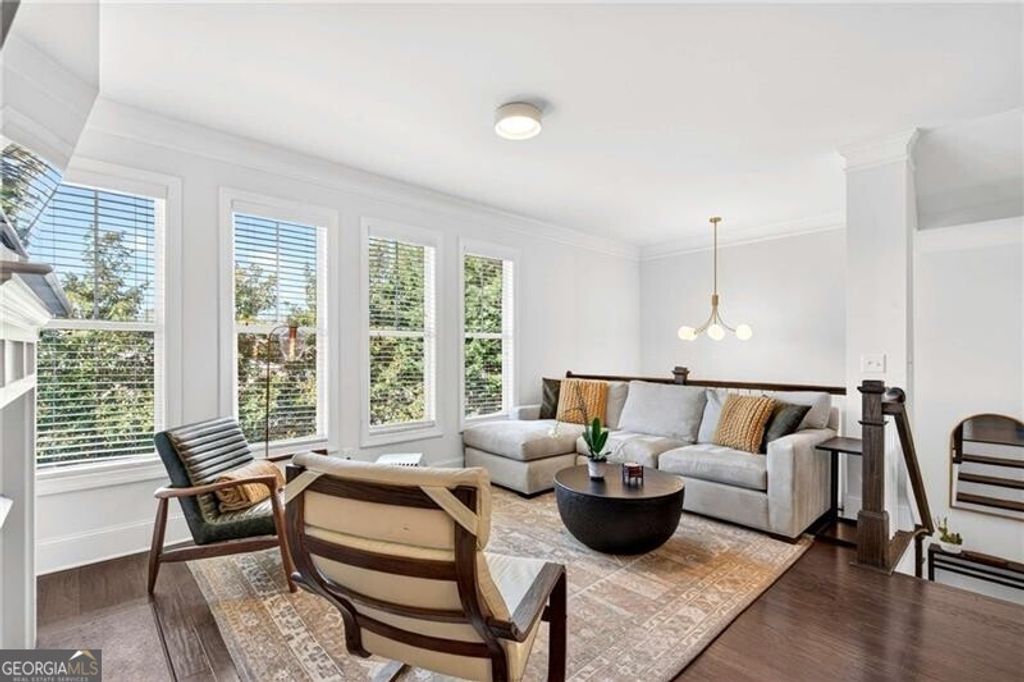 Photo of 1261 Linden Court NE, Atlanta, GA 30329 (MLS # 10709718)