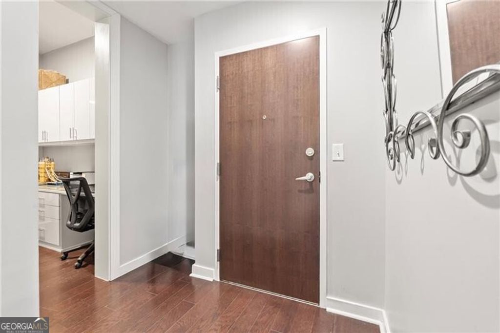 Photo of 855 Peachtree Street NE #2013, Atlanta, GA 30308 (MLS # 10669312)