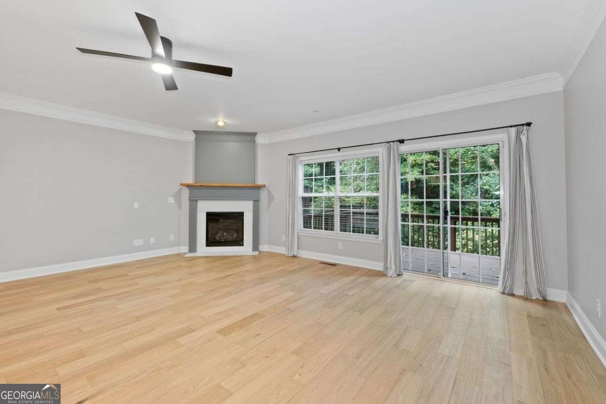Cambridge Townhomes - Residential