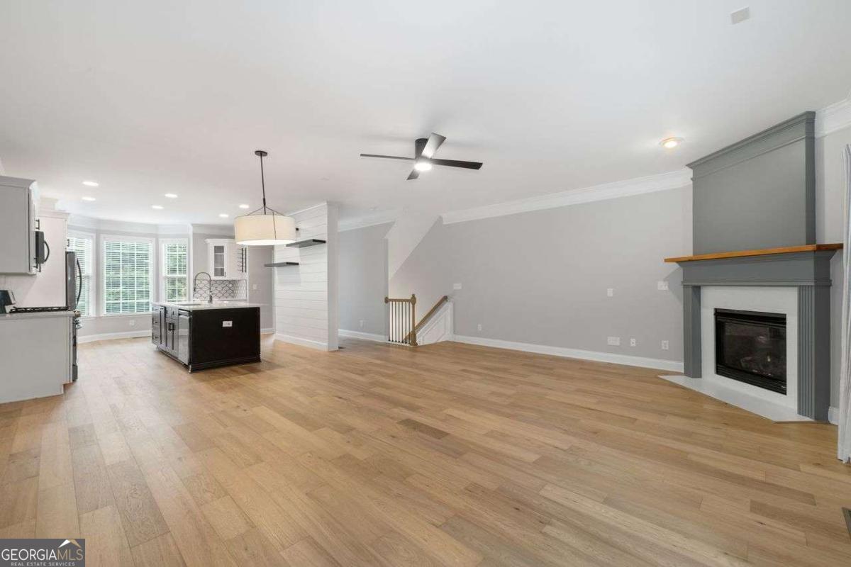 Cambridge Townhomes - Residential