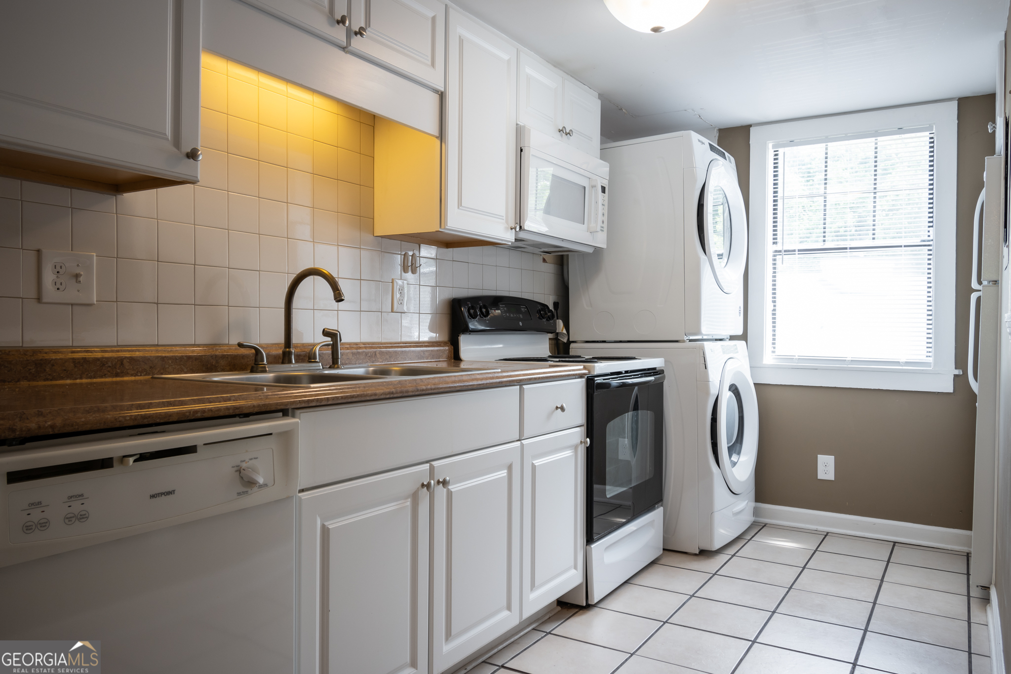 290 Appleby DR 266