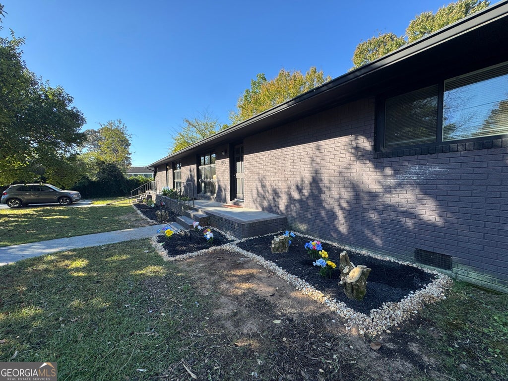Photo of 809 Montgomery Avenue, Cedartown, GA 30125 (MLS # 10880125)