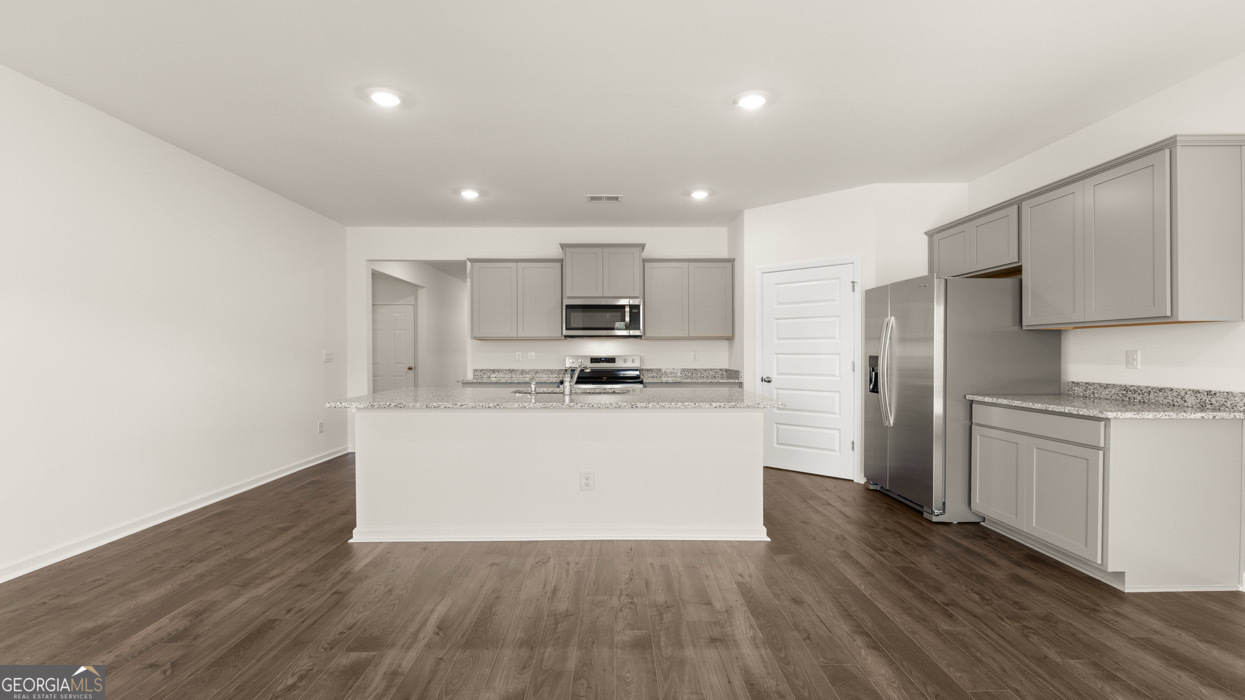 59 White Spruce WAY