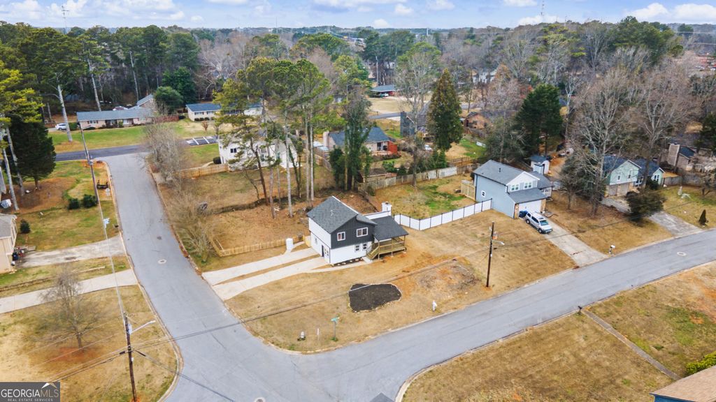 Photo of 3074 Hidden Lake Drive, Duluth, GA 30096 (MLS # 10699951)