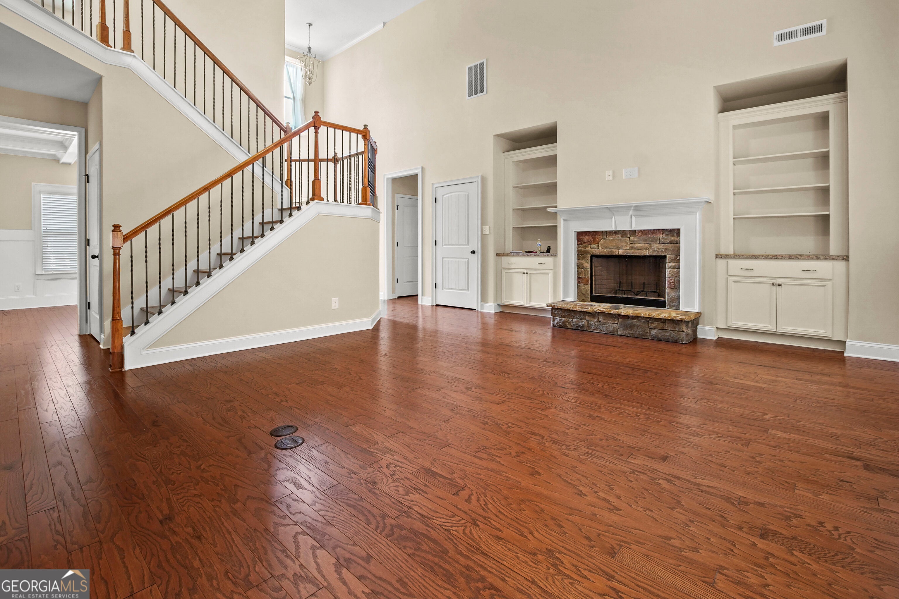 110 Moreland Oaks DR