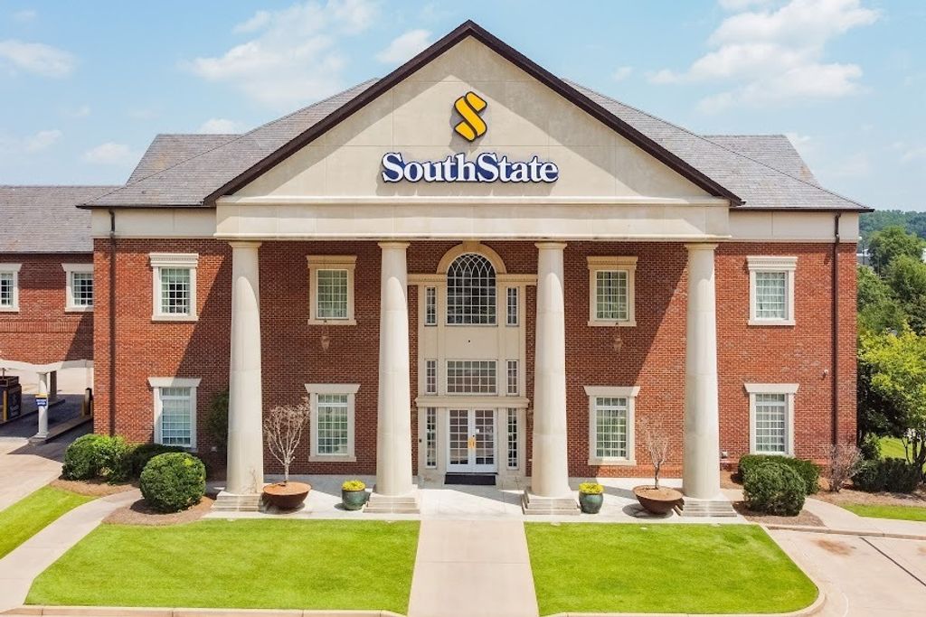 Photo of 820 Dixie Street, Carrollton, GA 30117 (MLS # 10738802)