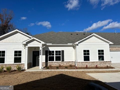 A home in Powder Springs