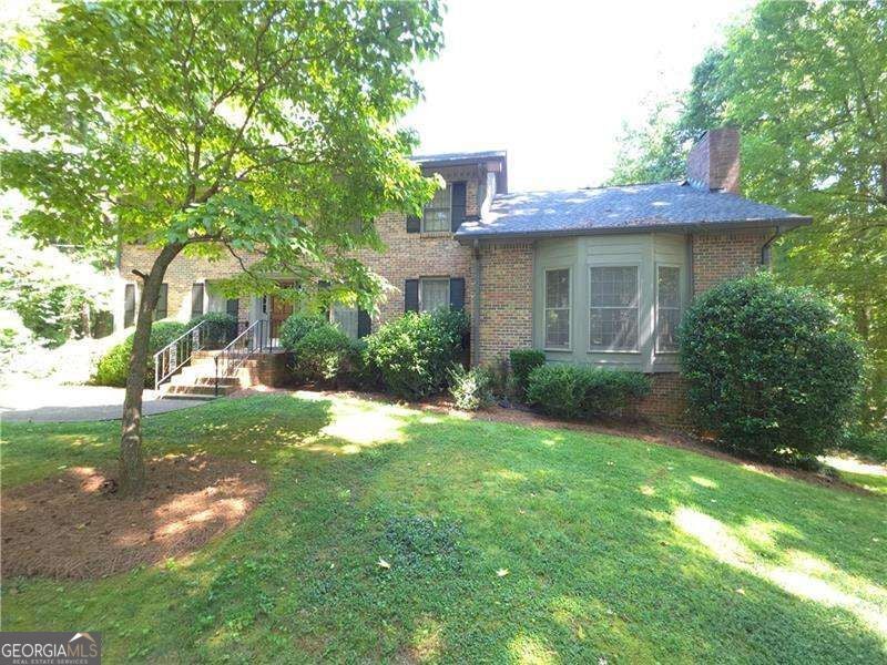 Photo of 170 Pruitt Drive, Alpharetta, GA 30004 (MLS # 10841874)