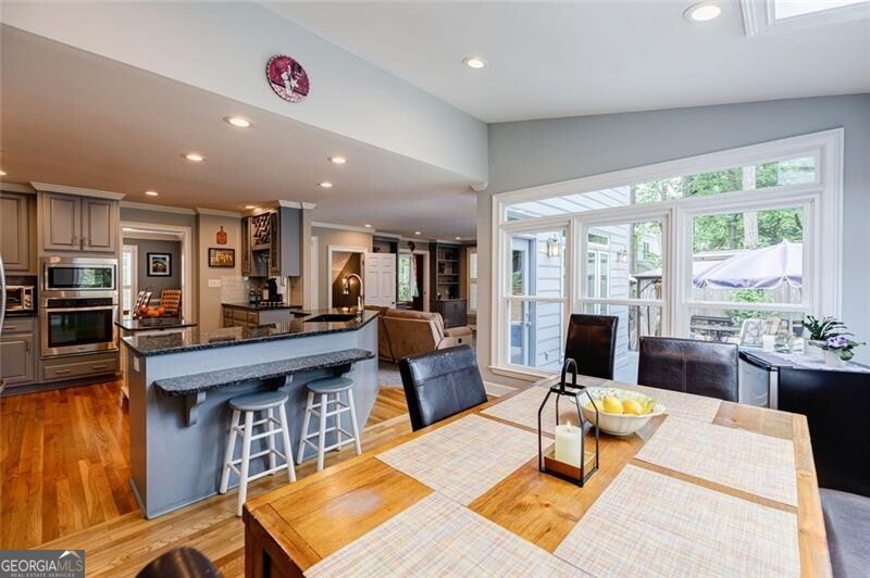 ROBINSON FARMS - Residential