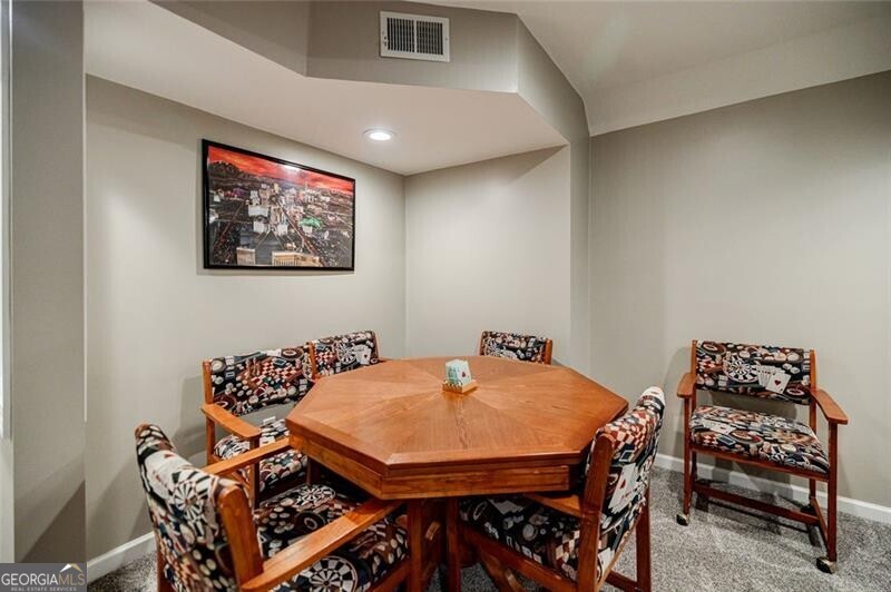 ROBINSON FARMS - Residential