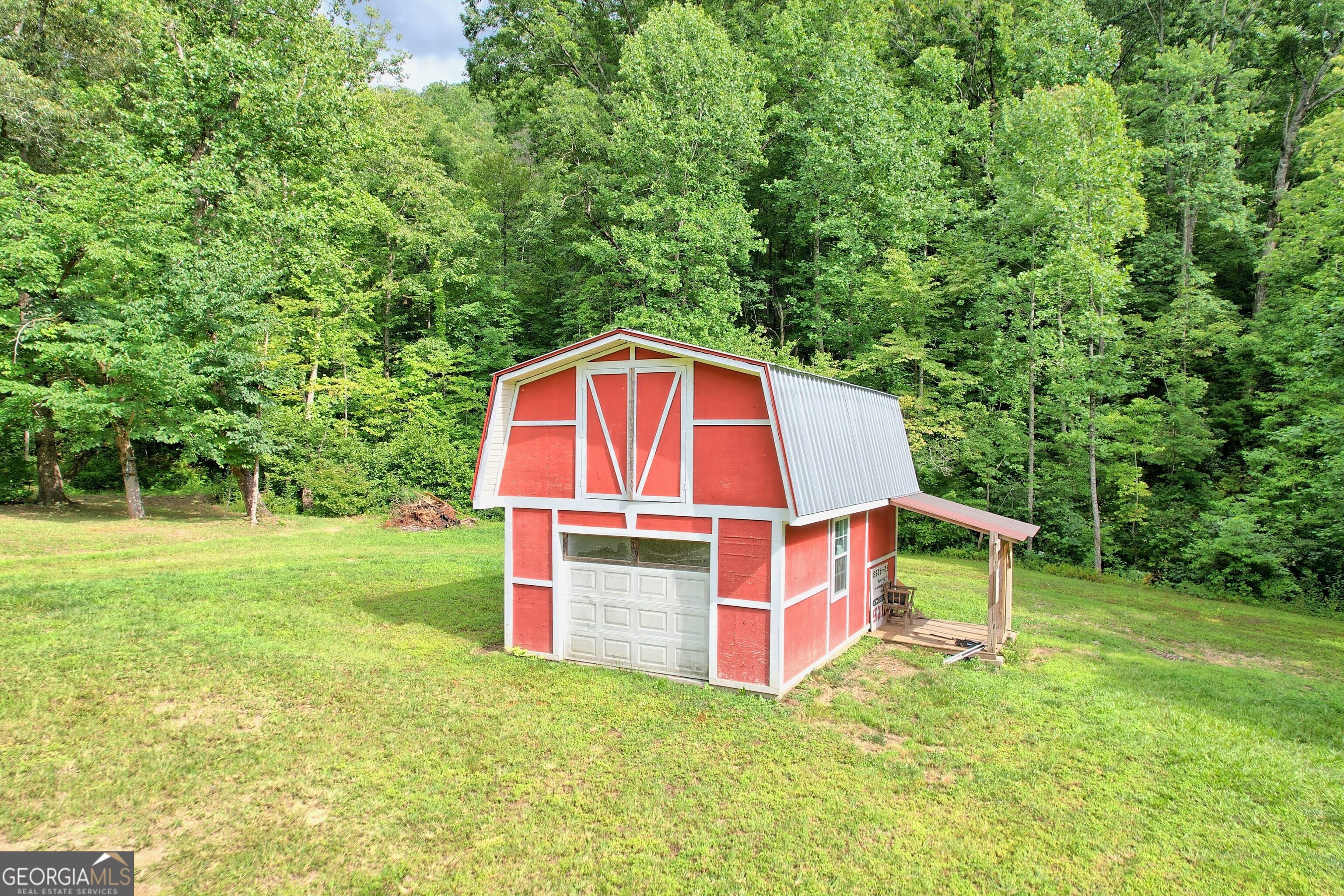 Tiger, Georgia 30576, United States, 2 Bedrooms Bedrooms, ,2 BathroomsBathrooms,Residential,Active,118521