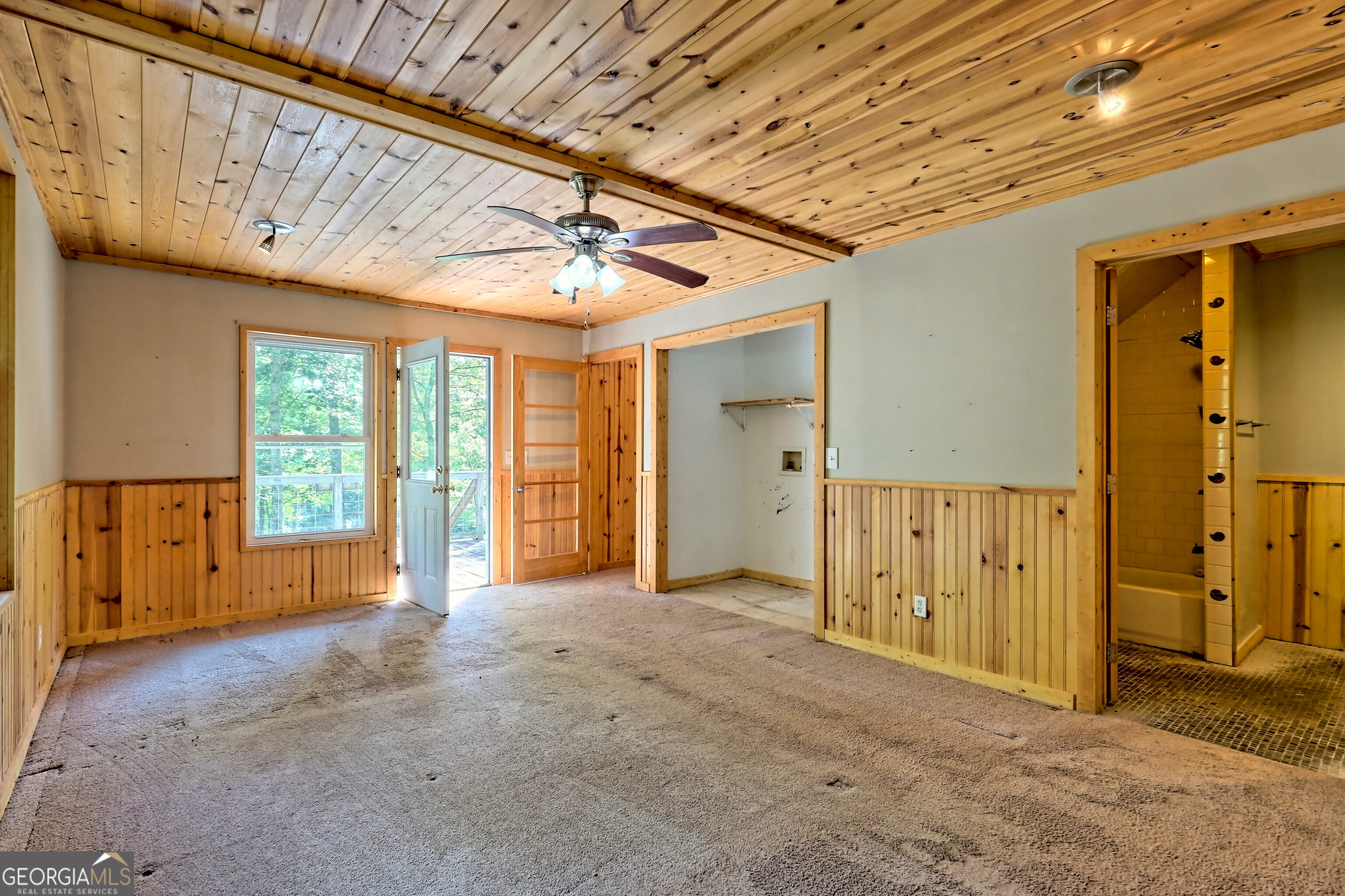 Tiger, Georgia 30576, United States, 2 Bedrooms Bedrooms, ,2 BathroomsBathrooms,Residential,Active,118521