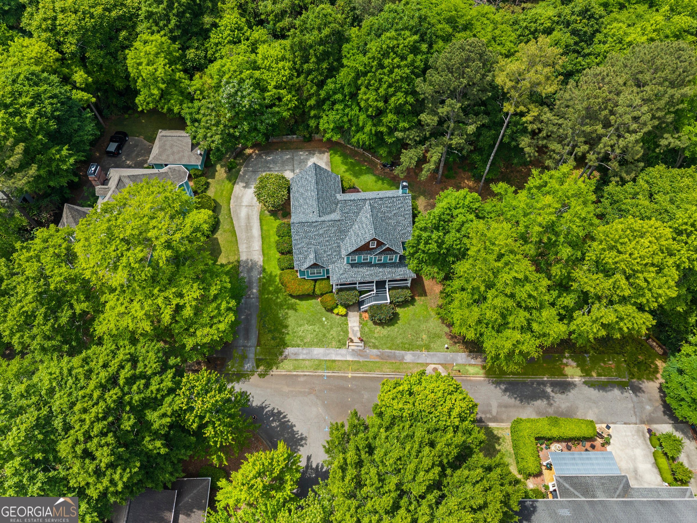 524 Hillside RD