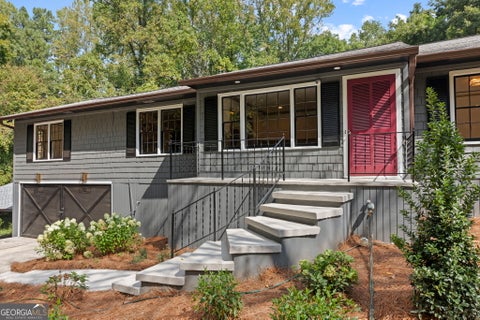 Photo of 1052 Country Lane NE, Atlanta, GA 30324 (MLS # 10851187)