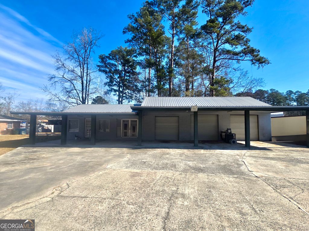 Photo of 107 W 15th Street #B, Rincon, GA 31326 (MLS # 10690453)