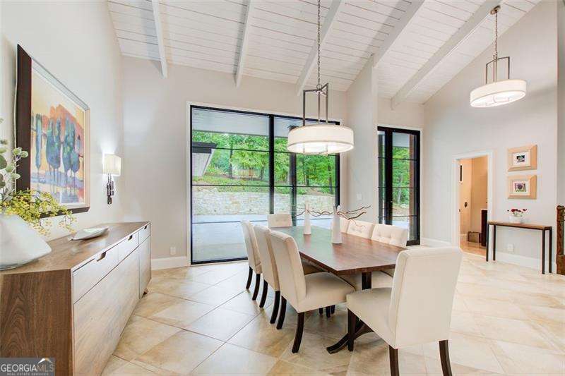 670 River Chase PT