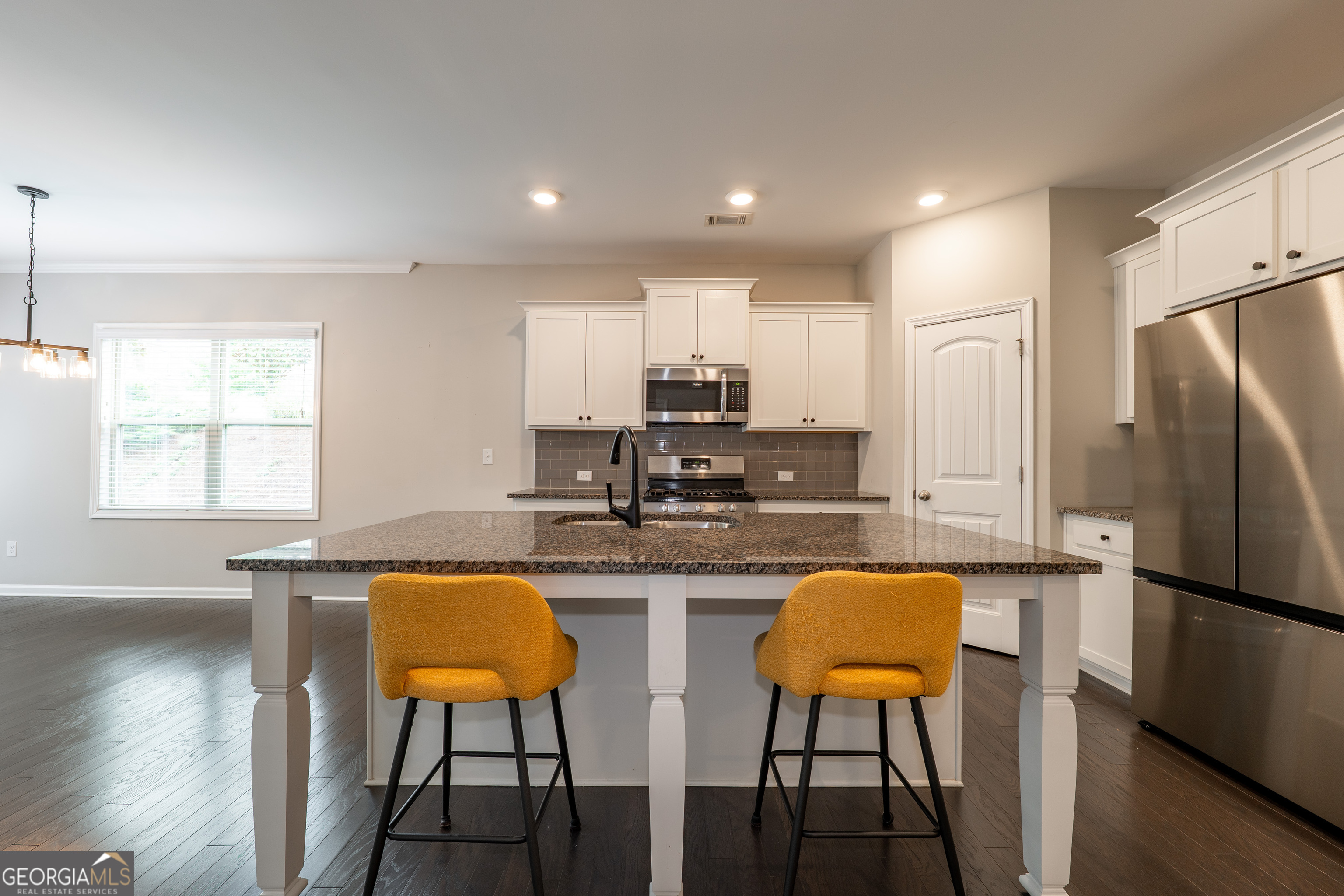 4360 Lanier Park DR