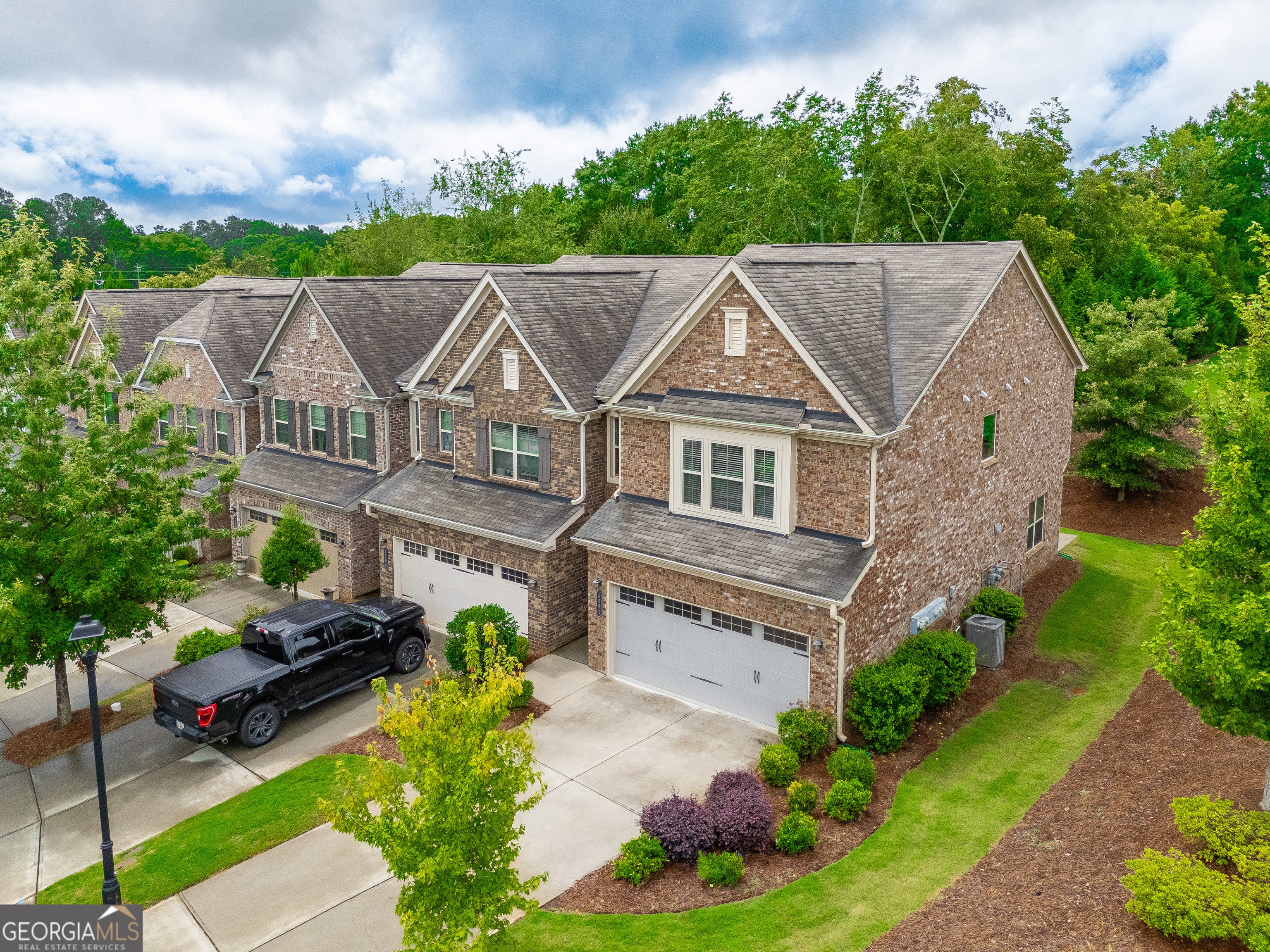 4360 Lanier Park DR