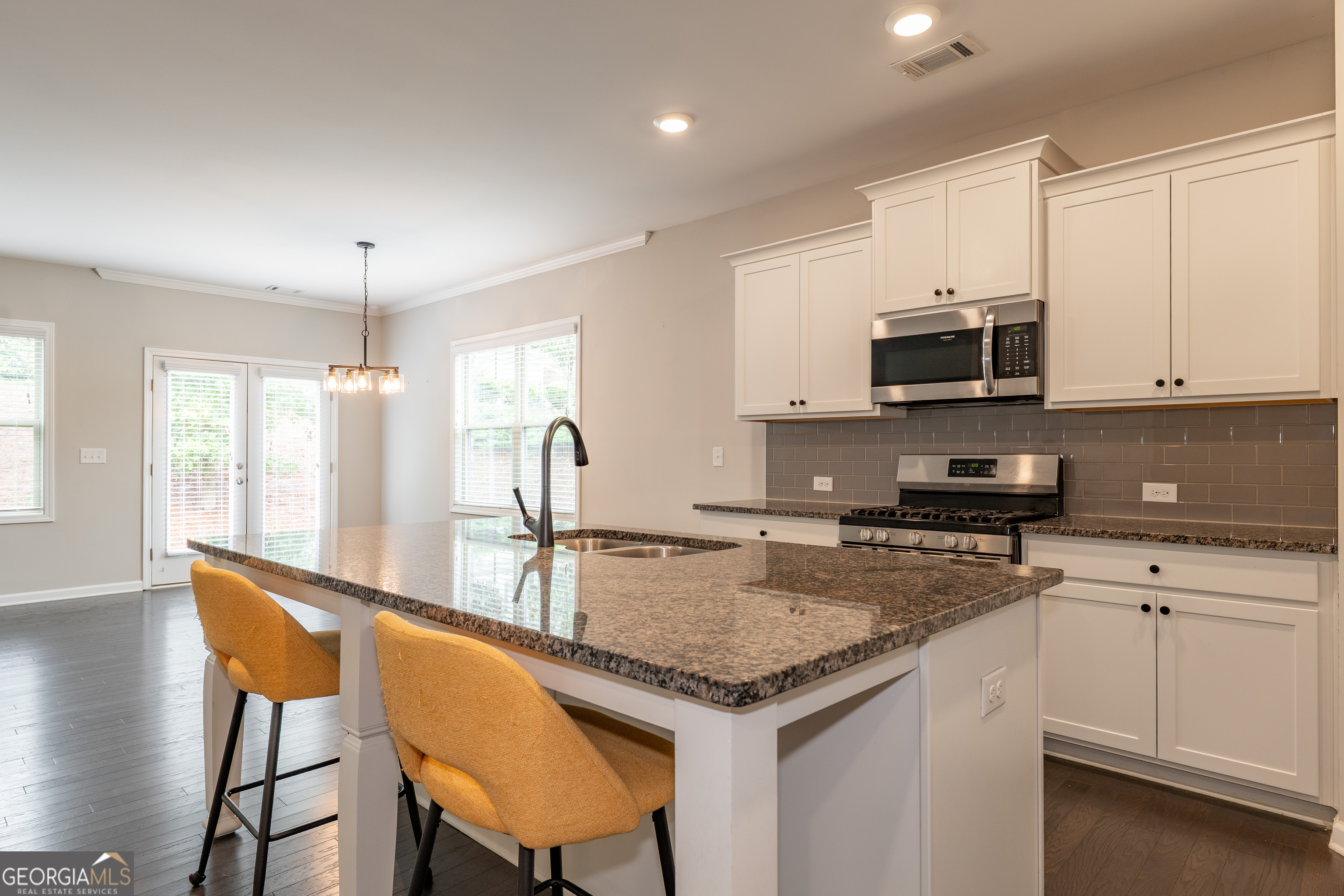 4360 Lanier Park DR