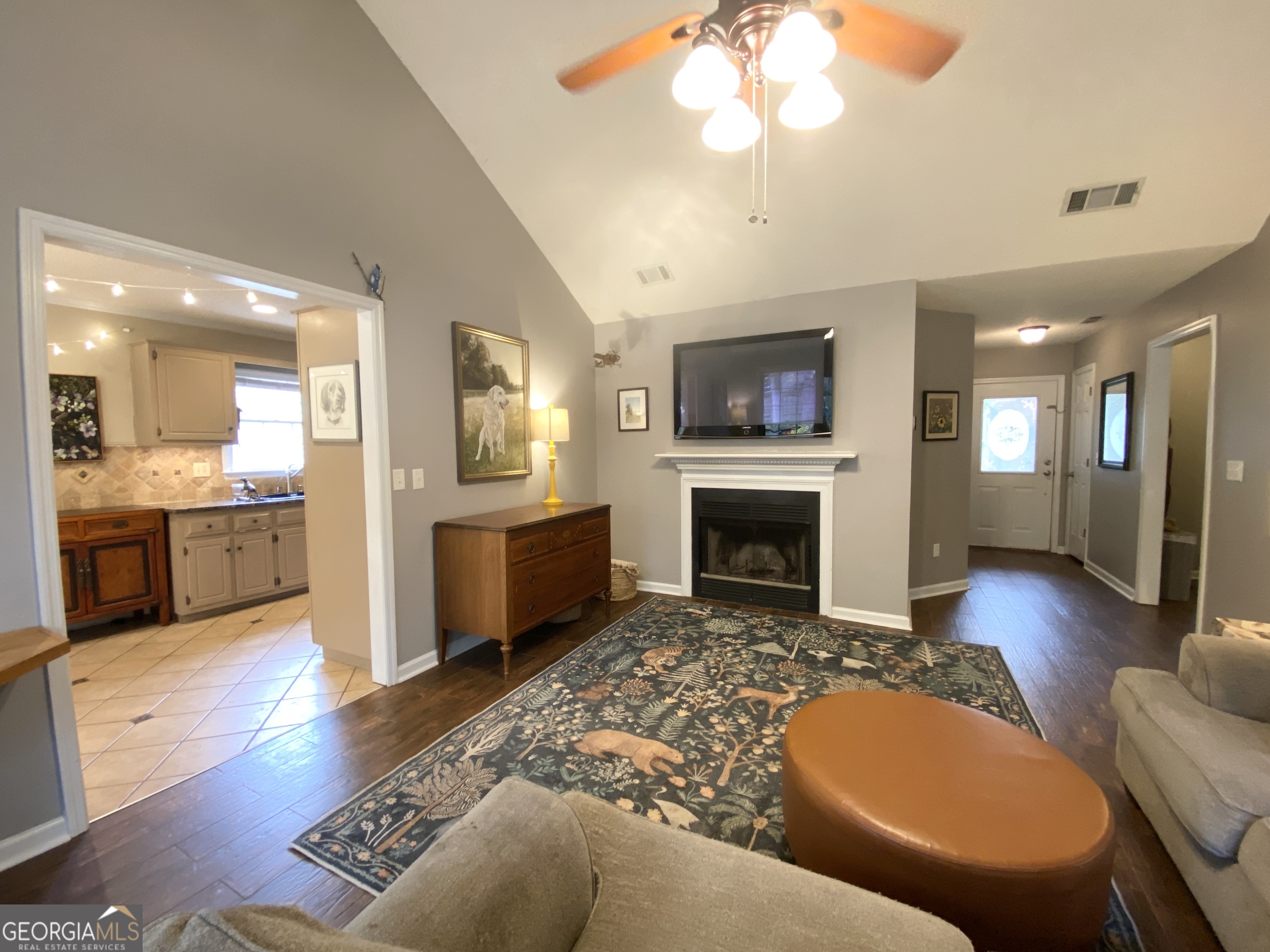 105 Lea CT