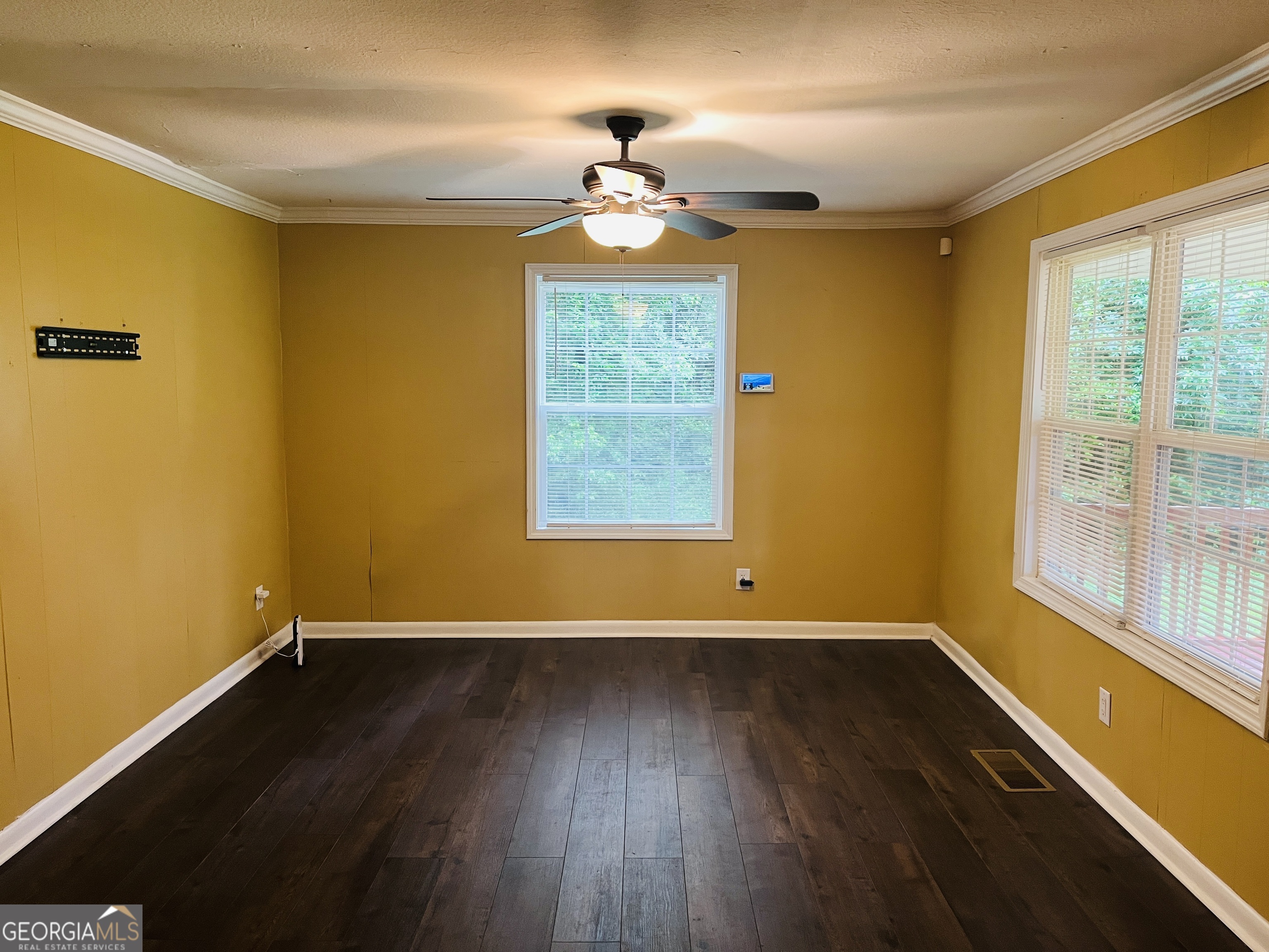 3402 Old Fairburn RD