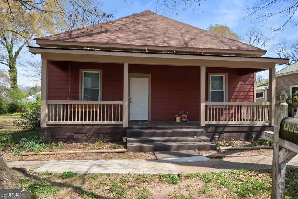 Photo of 105 International Street, Hogansville, GA 30230 (MLS # 10720405)