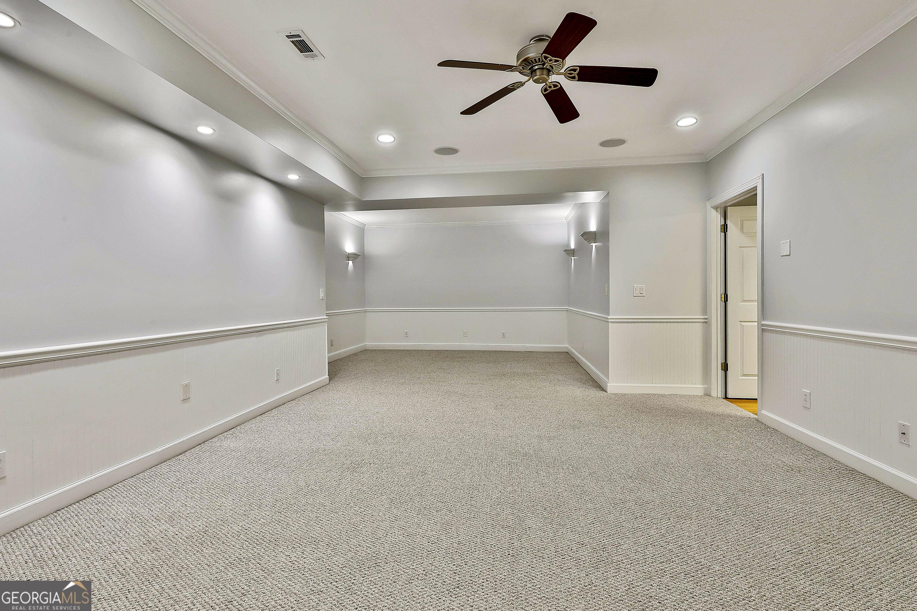 Peachtree City, Georgia 30269, United States, 4 Bedrooms Bedrooms, ,4 BathroomsBathrooms,Residential,Pending,239380