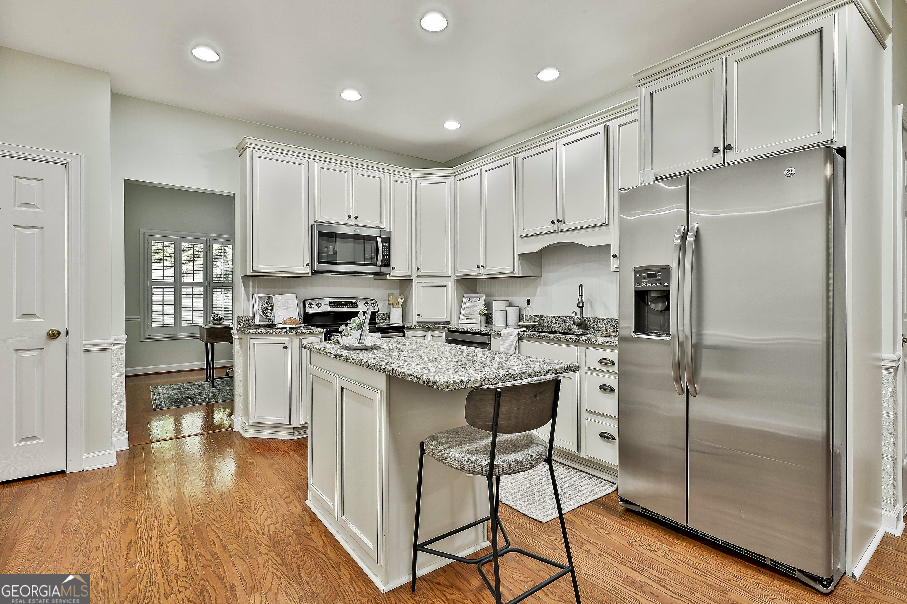 Peachtree City, Georgia 30269, United States, 4 Bedrooms Bedrooms, ,4 BathroomsBathrooms,Residential,Pending,239380