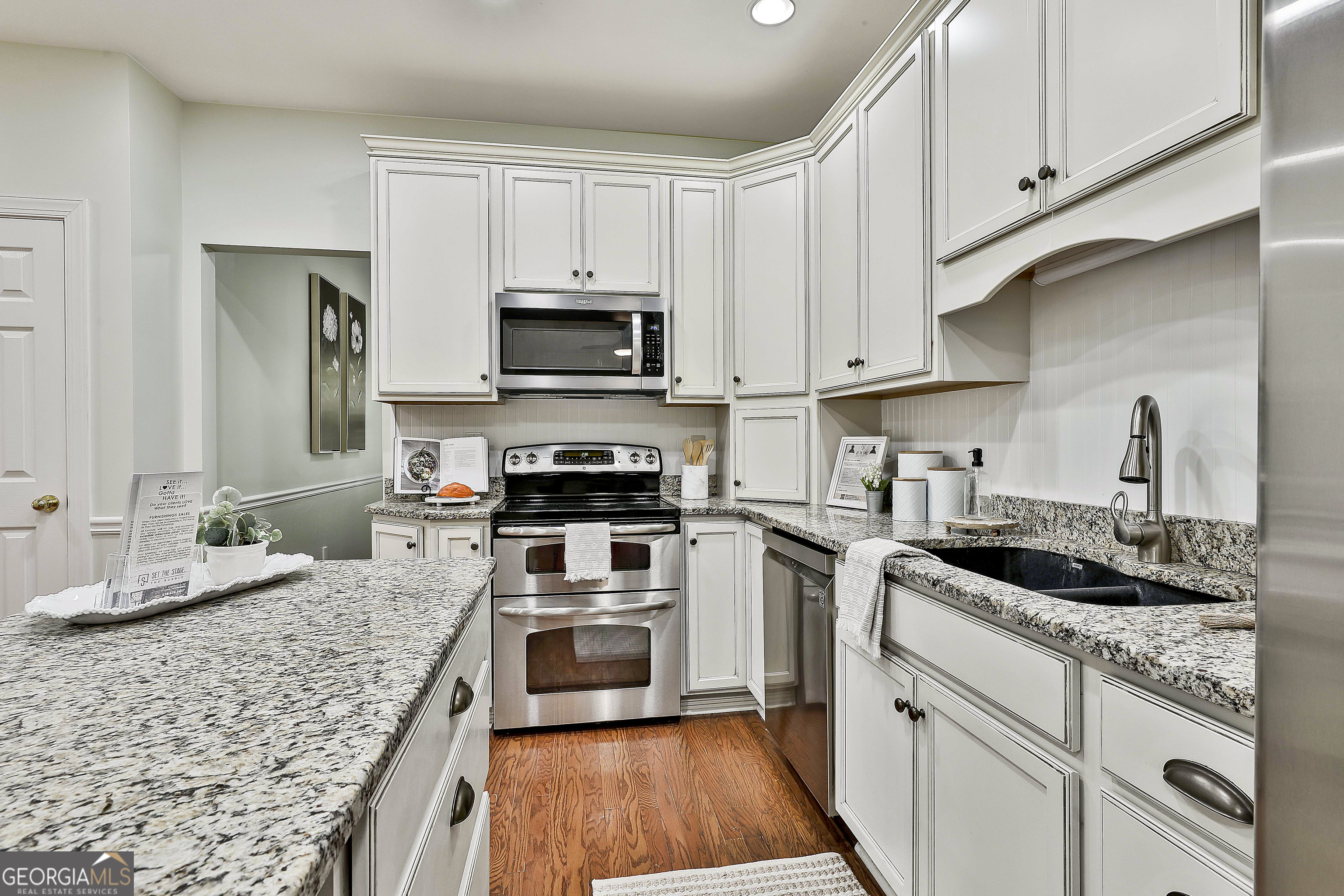 Peachtree City, Georgia 30269, United States, 4 Bedrooms Bedrooms, ,4 BathroomsBathrooms,Residential,Pending,239380