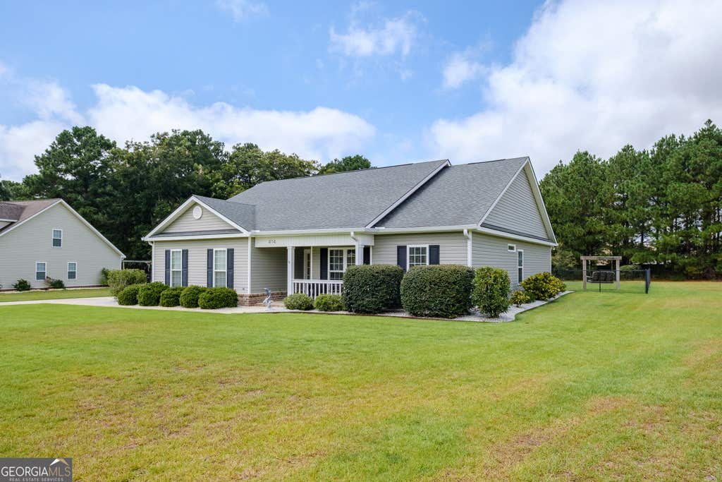 Photo of 414 Small Pond Lane, Statesboro, GA 30458 (MLS # 10819584)