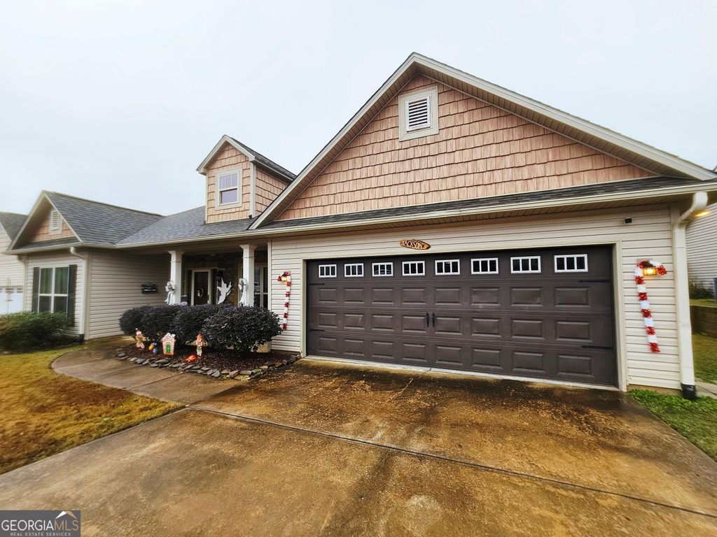 Photo of 104 Sheila St, Lagrange, GA 30241 (MLS # 10652113)