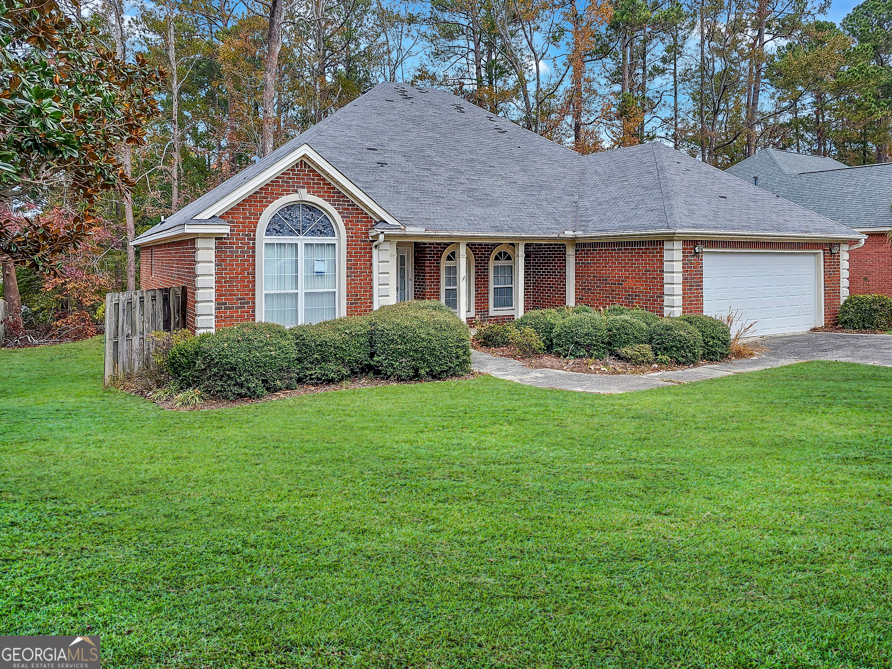 13 Eagle Pointe DR